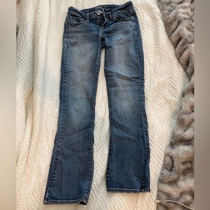 American Eagle blue jeans